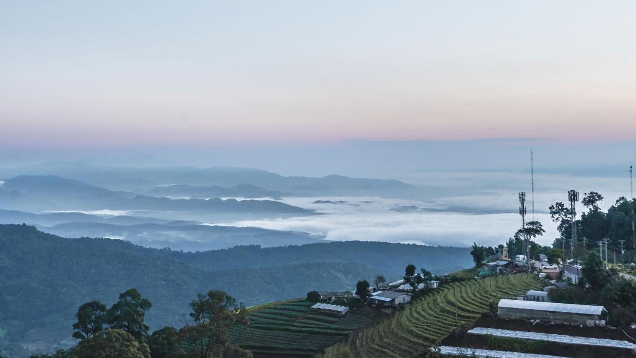 The Doi Moncham Hotel Chiang Mai Bagian luar foto