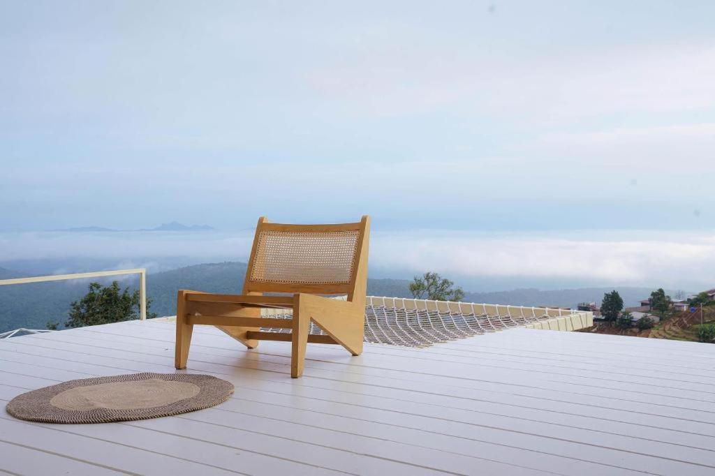 The Doi Moncham Hotel Chiang Mai Bagian luar foto
